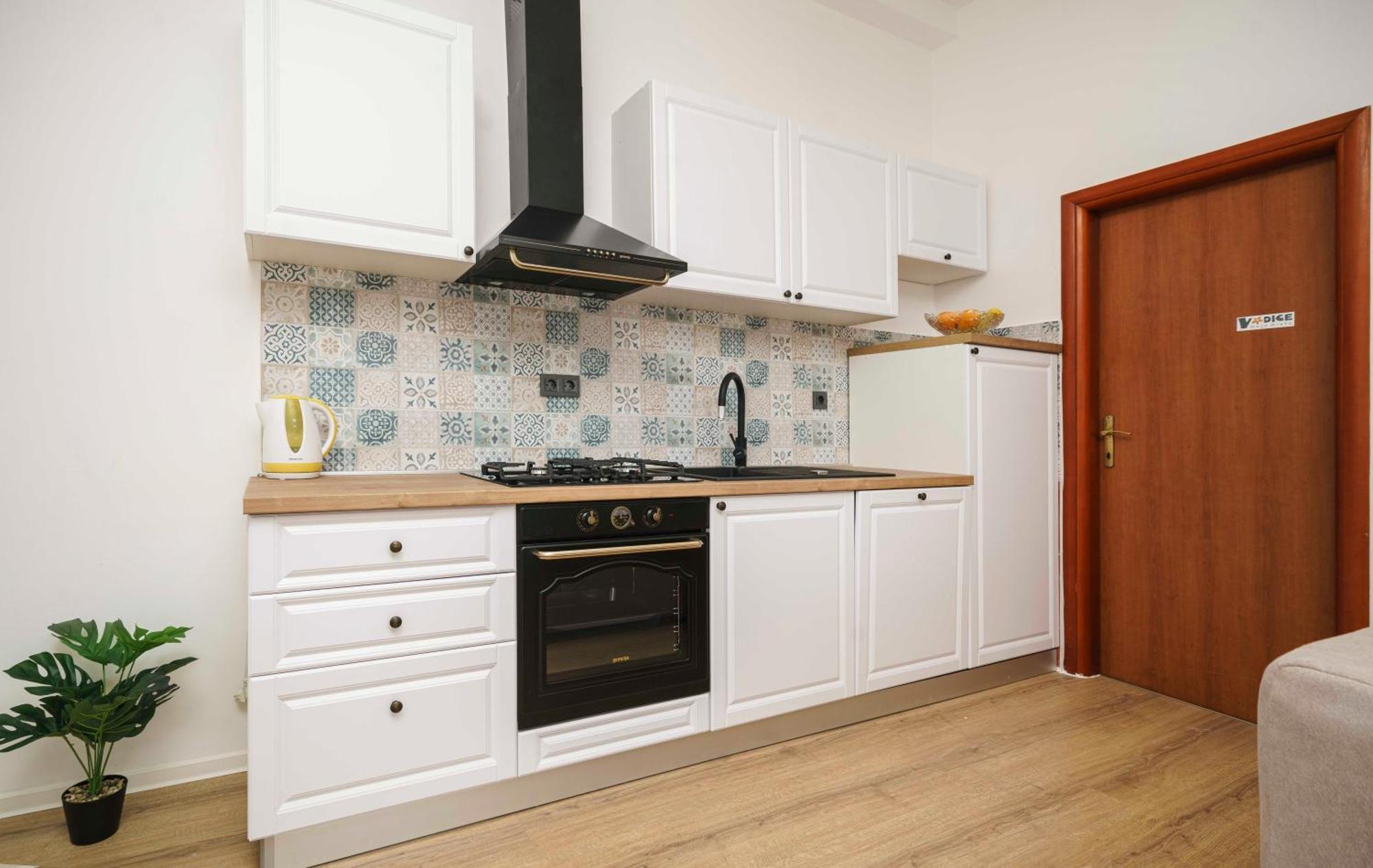 Apartments Vitis - City Centre - Free Parking Vodice Esterno foto