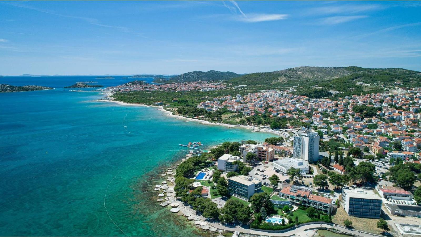 Apartments Vitis - City Centre - Free Parking Vodice Esterno foto